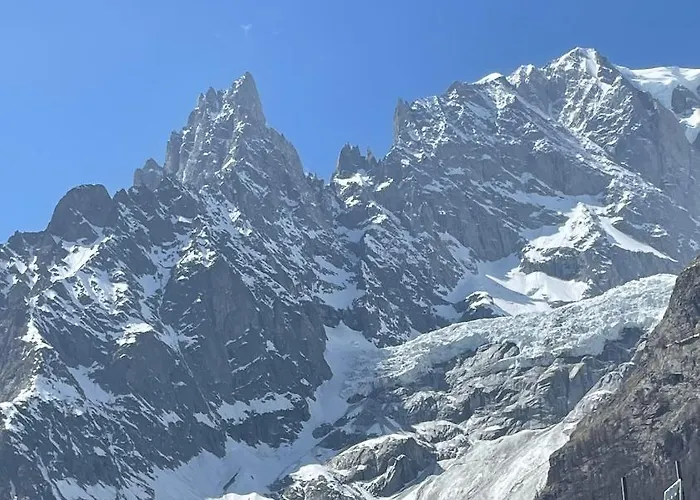 Апартаменты Courmayeur~navetta Gratuita Per Il Centro+impianti *