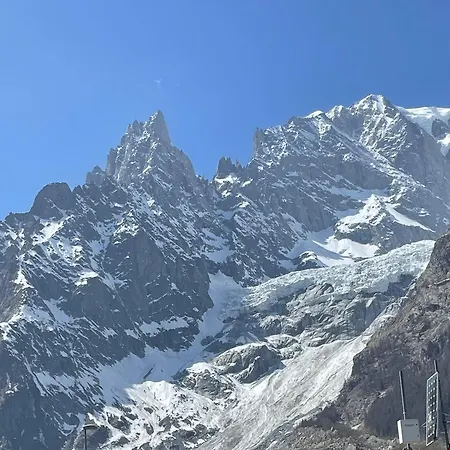 Apartamento Courmayeur~navetta Gratuita Per Il Centro+impianti *
