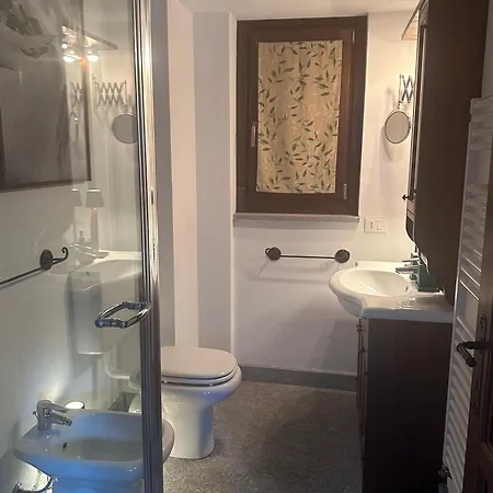Courmayeur~navetta Gratuita Per Il Centro+impianti 库马约尔